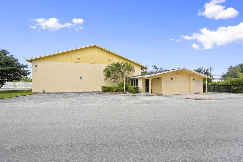 Photo of 1110 SW Martin Downs Boulevard, Palm City, FL (MLS # R11143434)