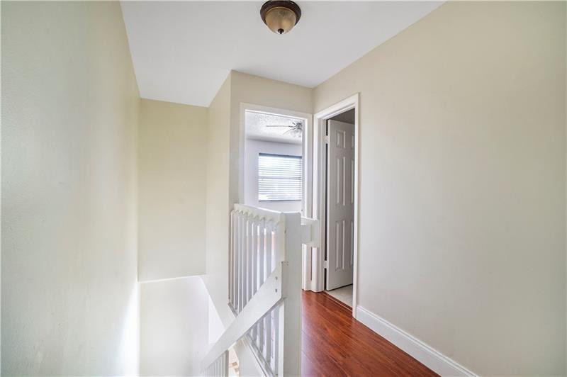 OAKWOOD ON THE GREEN - Residential Lease