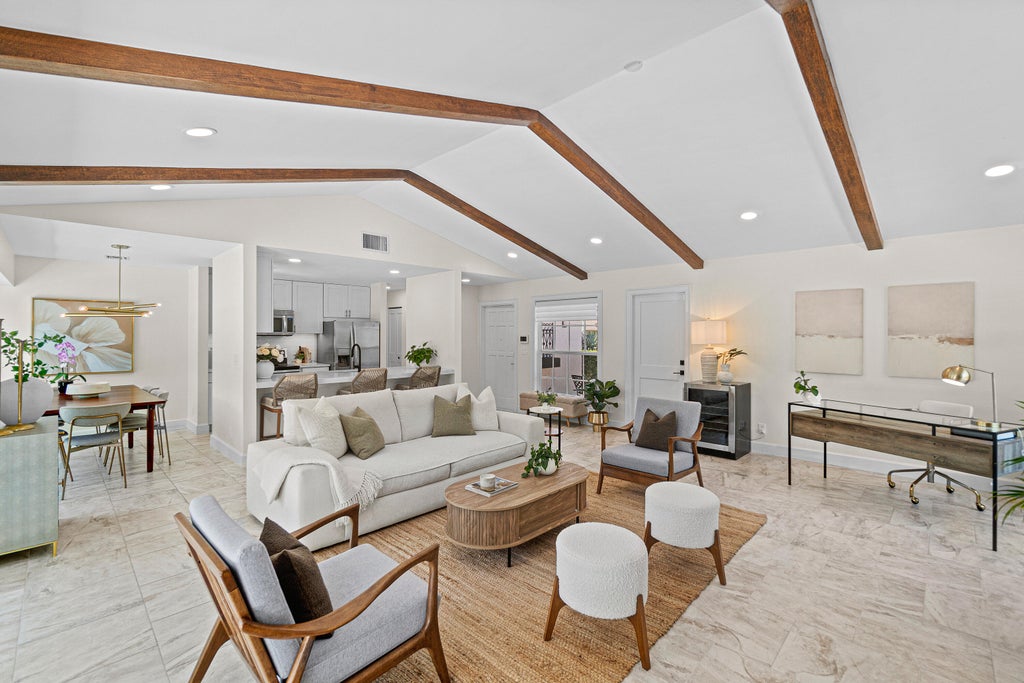 Photo of 1401 Hummingbird Drive, Delray Beach, FL 33444 (MLS # B26059566)