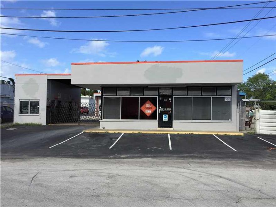 Rare opportunity to lease a complete state of the art turnkey auto body/ repair facility prominently located east of Federal Hwy in Lighthouse Point. This facility includes new custom spray booth, multiple lifts, employee locker room with shower, updated  managers office, 7 bays and huge side yard with room for up to 60 cars