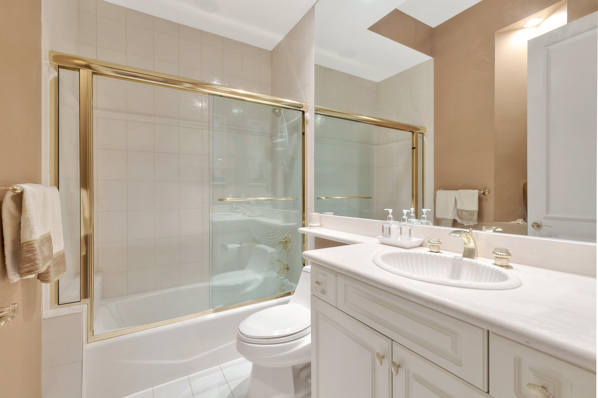 COVENTRY - Residential