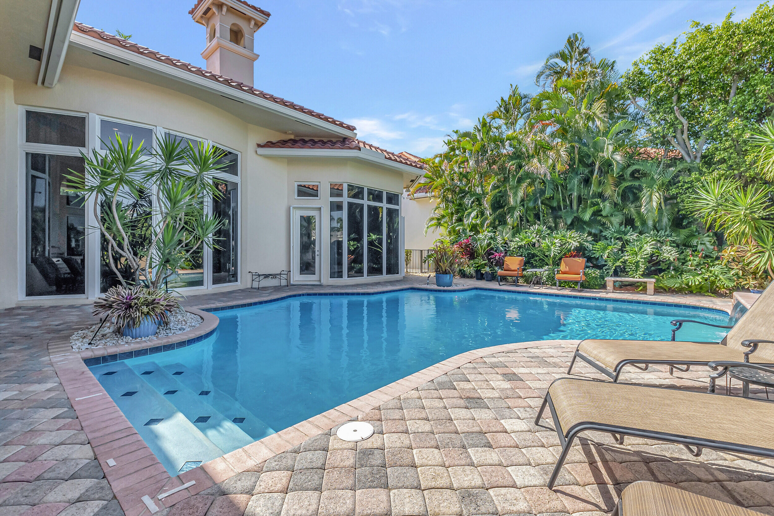 COVENTRY - Residential