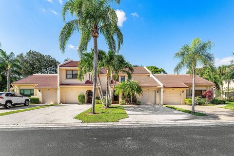 Photo of 819 Windermere Way, Palm Beach Gardens, FL 33418 (MLS # R11142315)