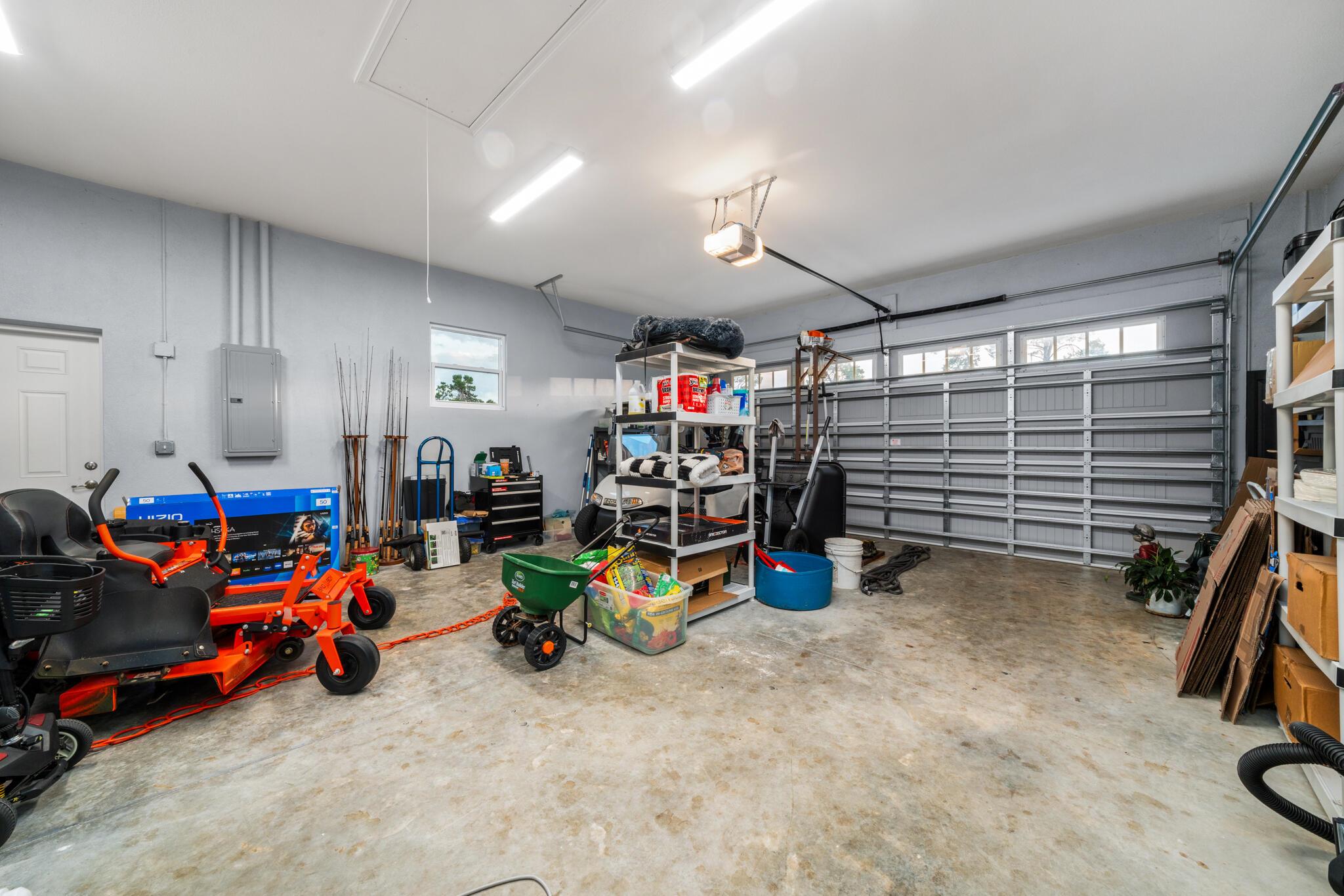 Sun 'n Lakes - Residential