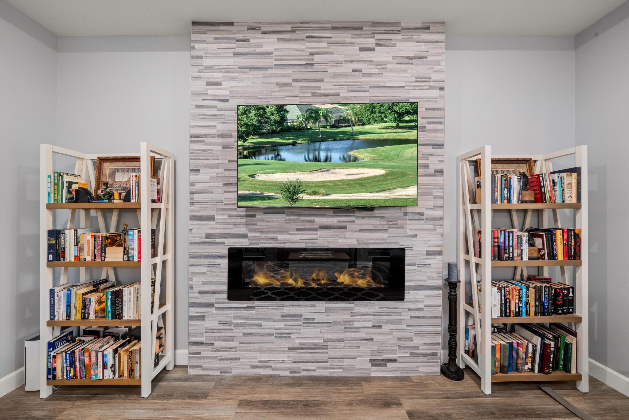 Sun 'n Lakes - Residential