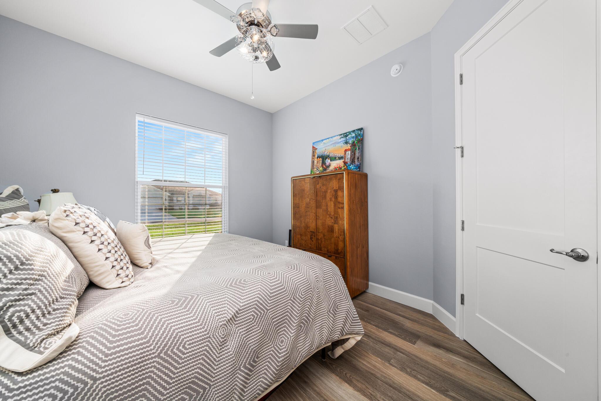 Sun 'n Lakes - Residential