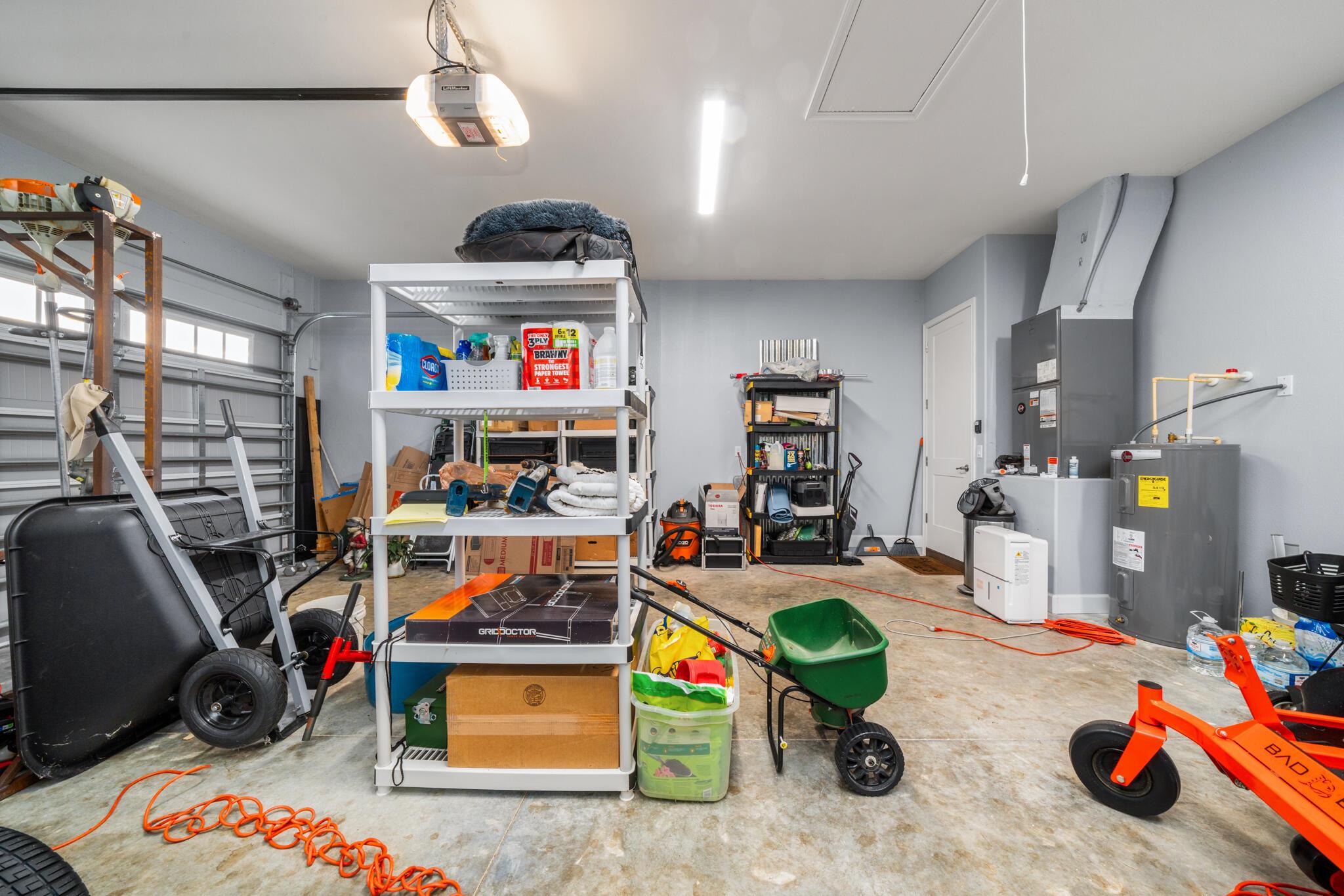 Sun 'n Lakes - Residential