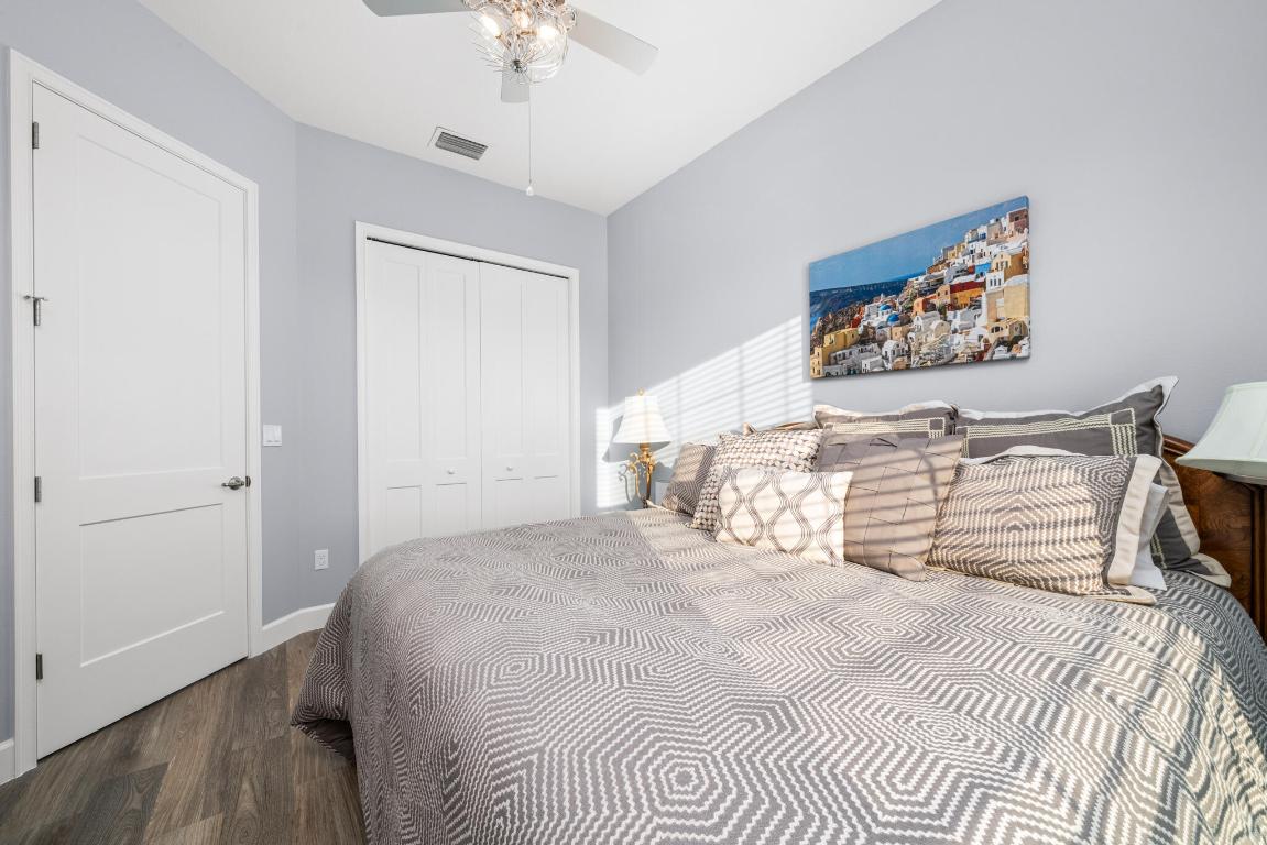 Sun 'n Lakes - Residential