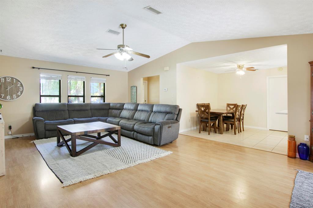 PORT ST LUCIE SECTION 19 - Residential