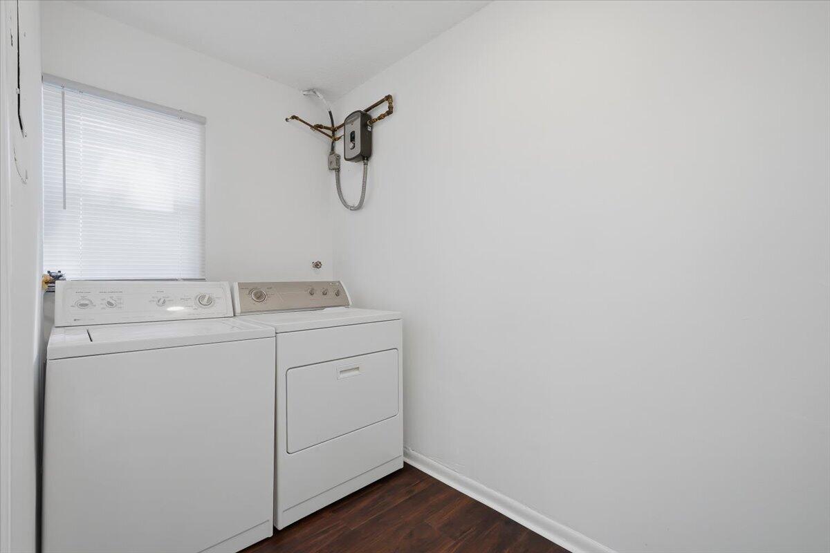 A J BENDLES - Residential Lease