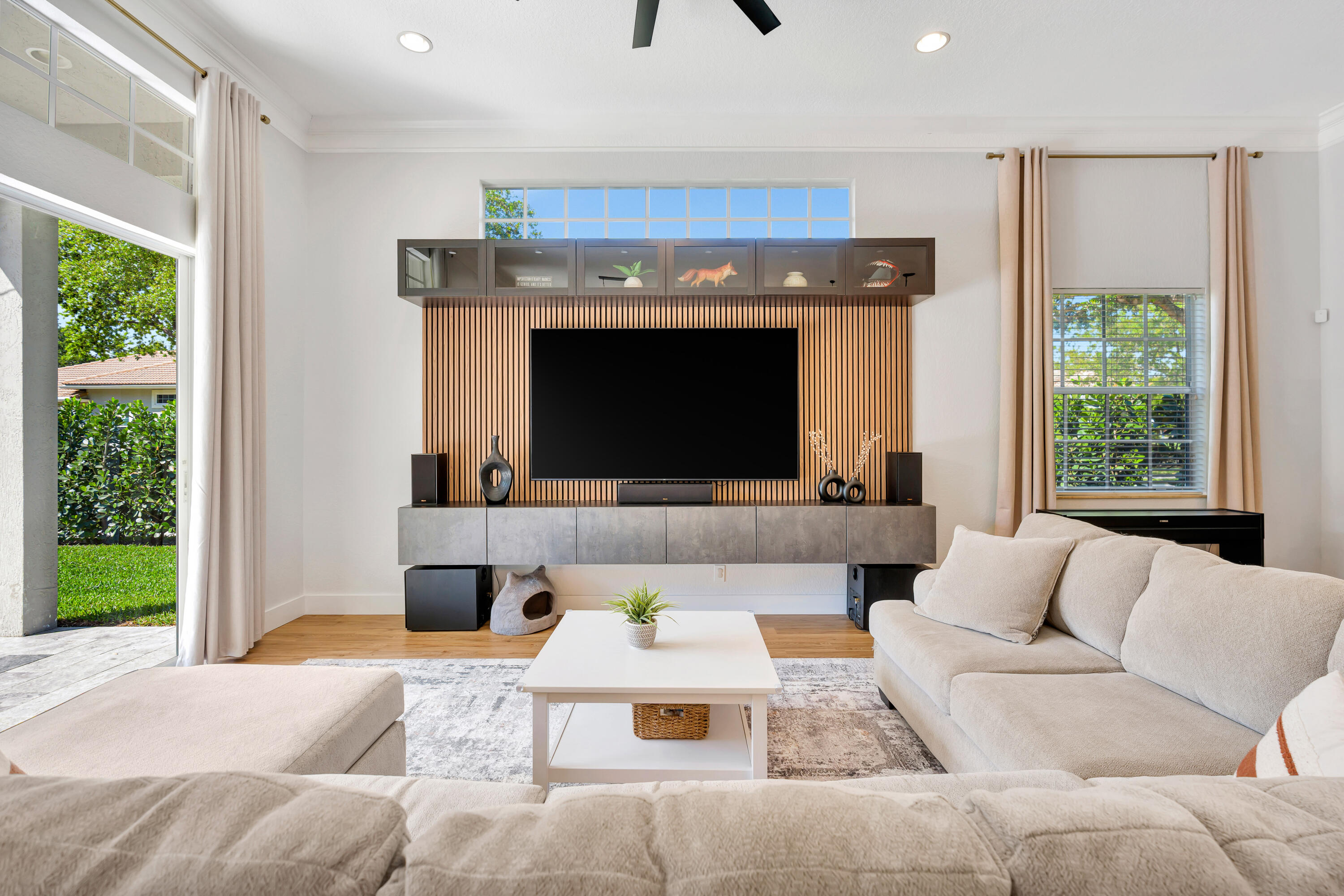 Paseos - Residential