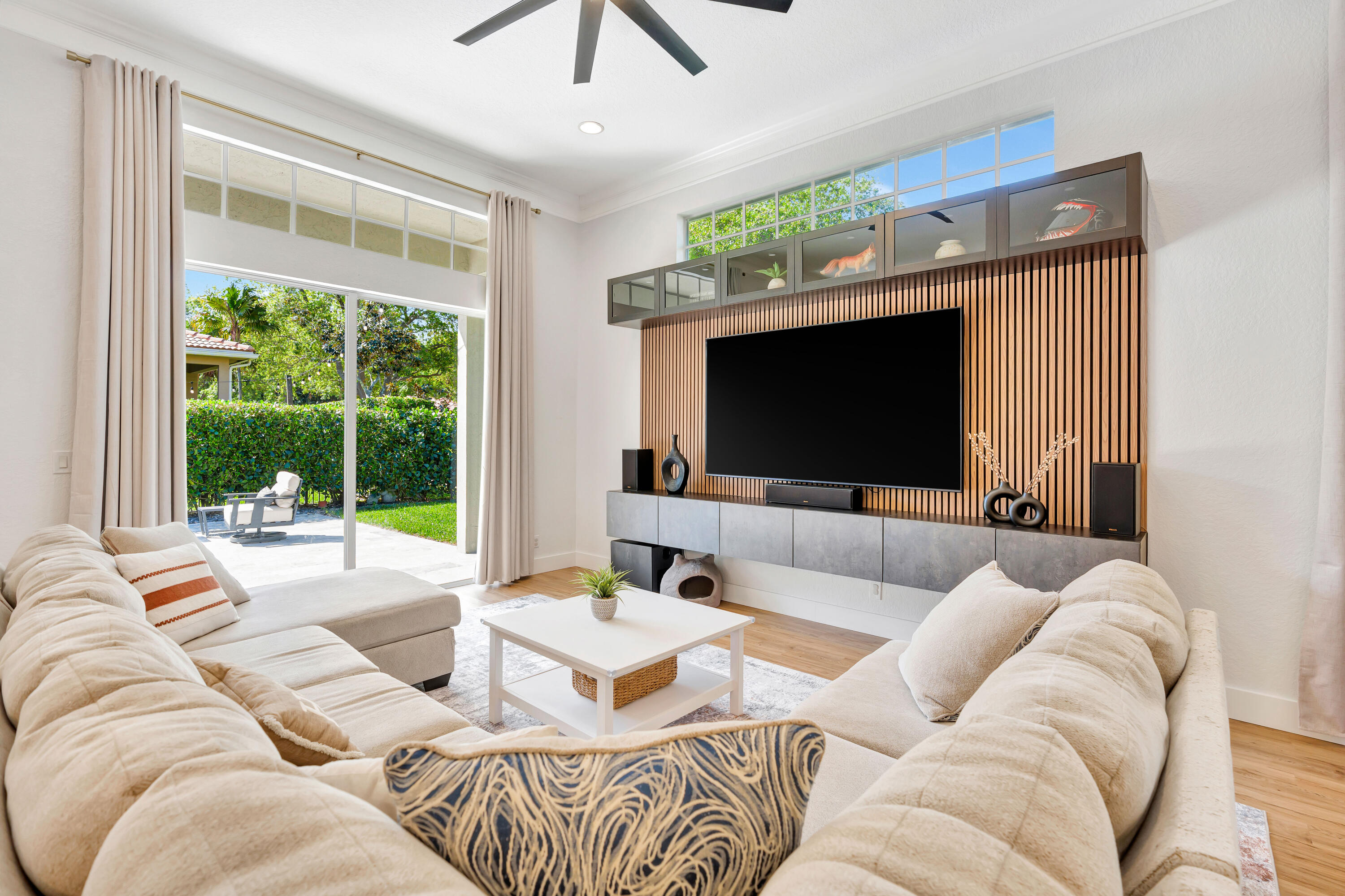 Paseos - Residential