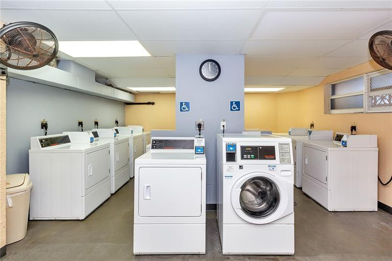 DORSEY ARMS - Residential