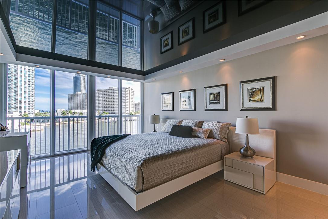 DORSEY ARMS - Residential