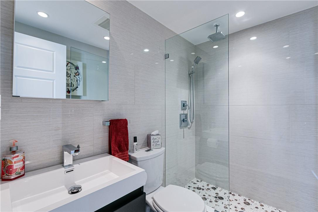 DORSEY ARMS - Residential