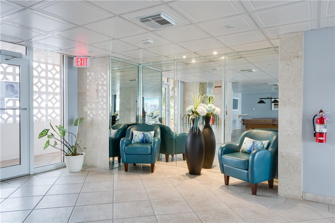 DORSEY ARMS - Residential