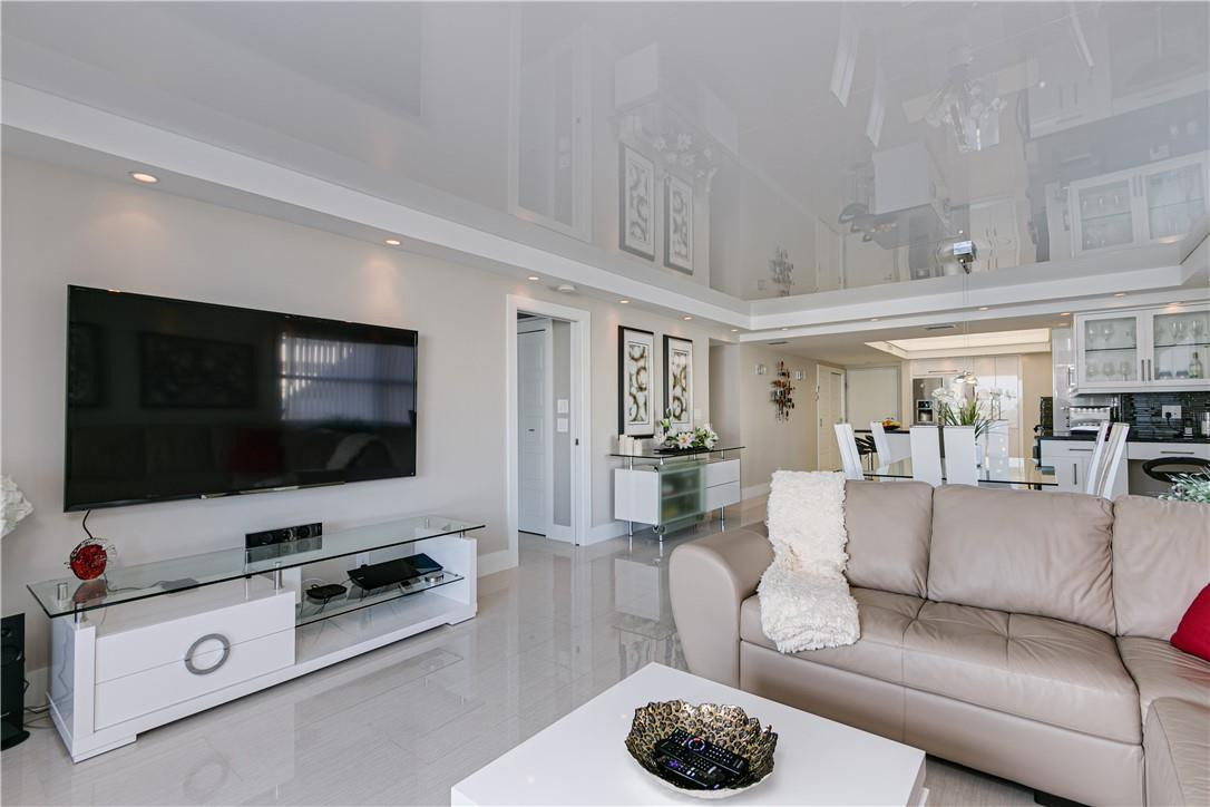 DORSEY ARMS - Residential