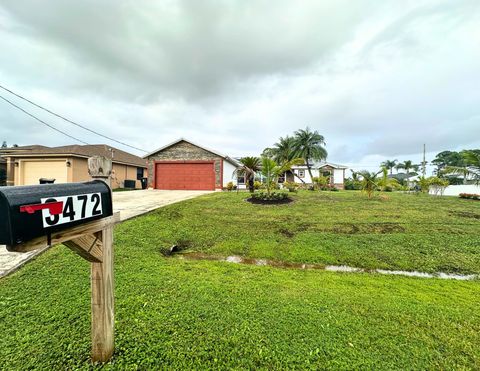 A home in Port St Lucie