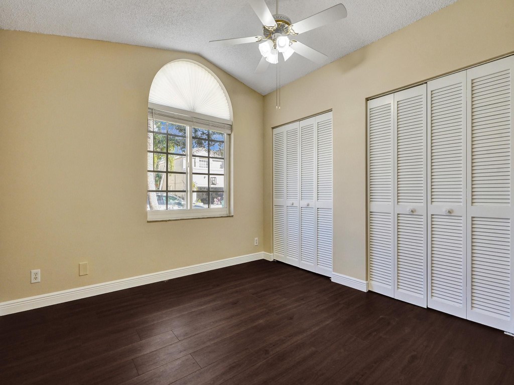 Pine Ridge South Add - Residential Lease