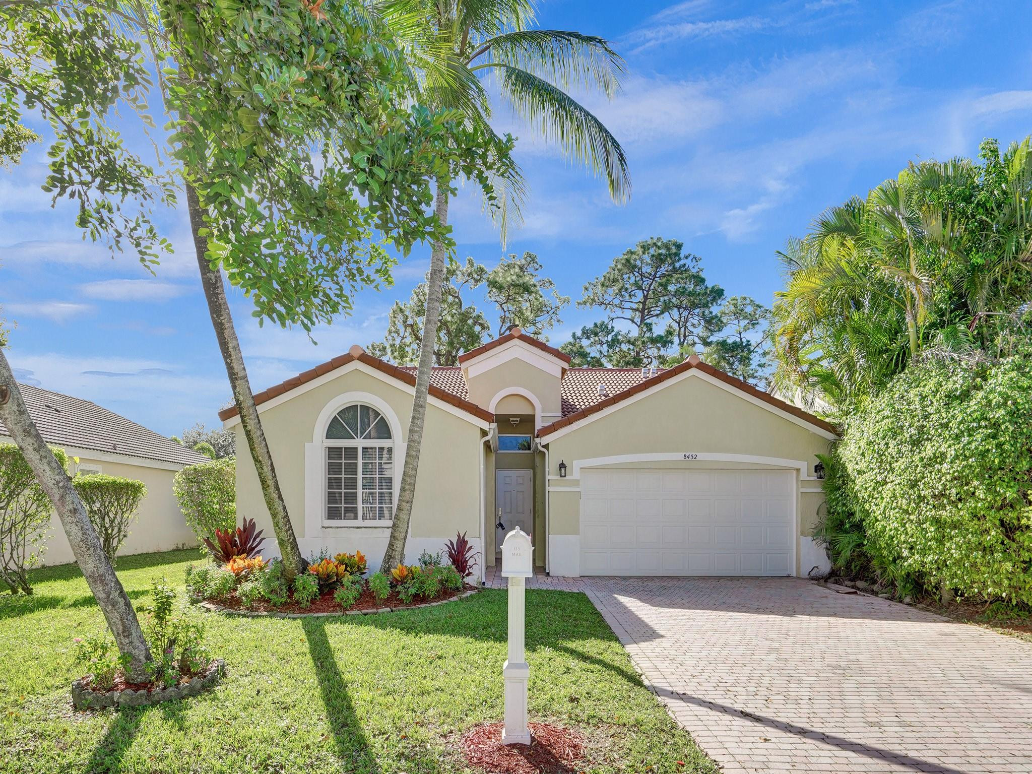 Pine Ridge South Add - Residential Lease