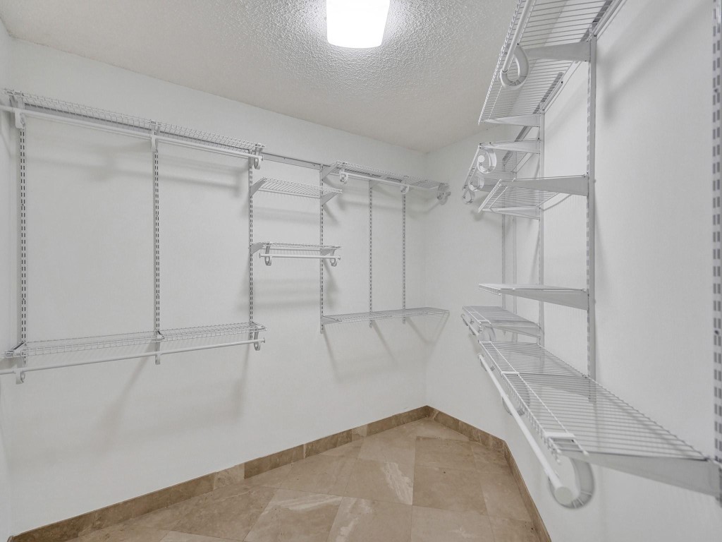 Pine Ridge South Add - Residential Lease