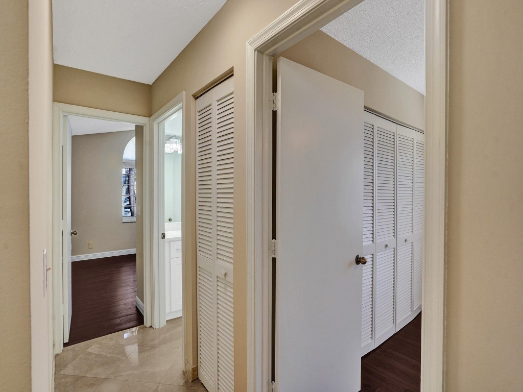 Pine Ridge South Add - Residential Lease