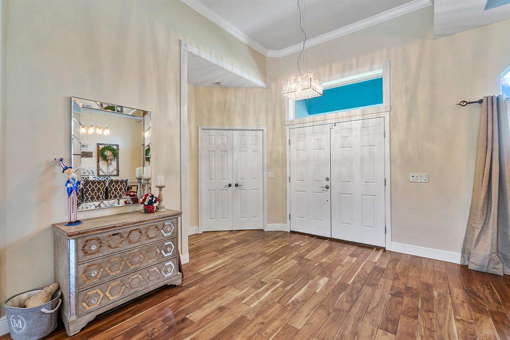 LEGEND LAKE ESTATES - Residential