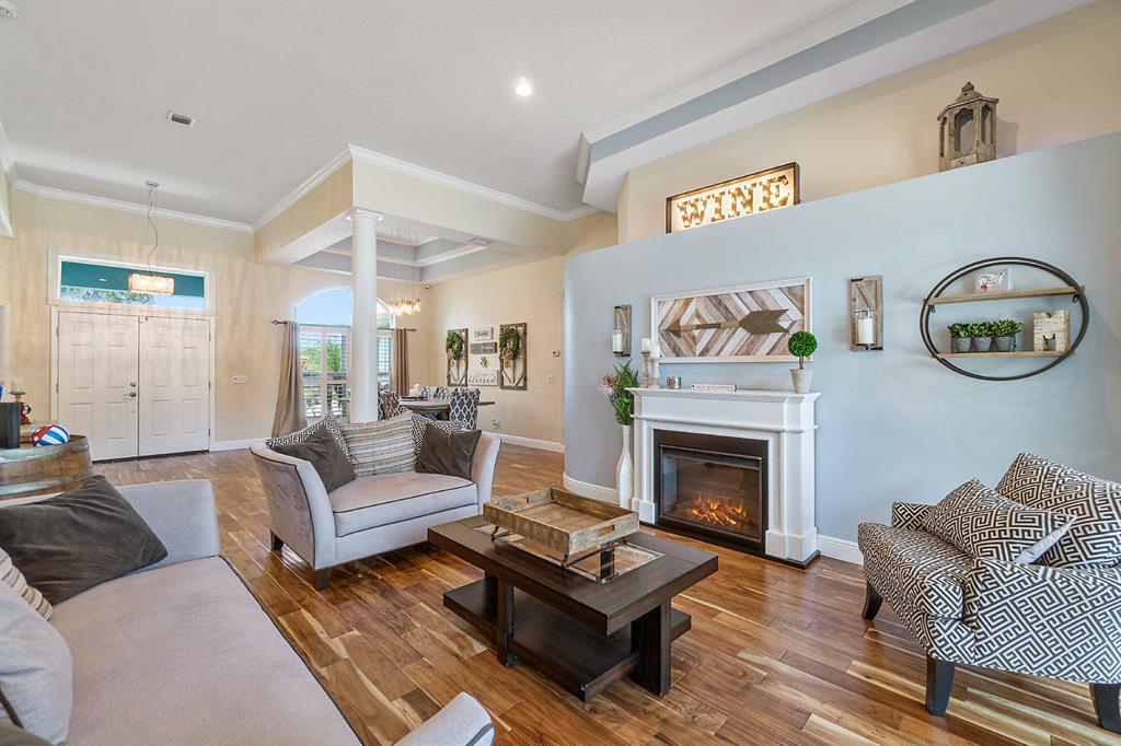 LEGEND LAKE ESTATES - Residential