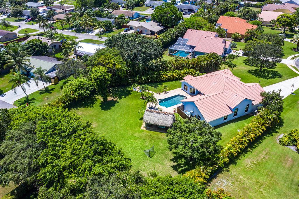 LEGEND LAKE ESTATES - Residential