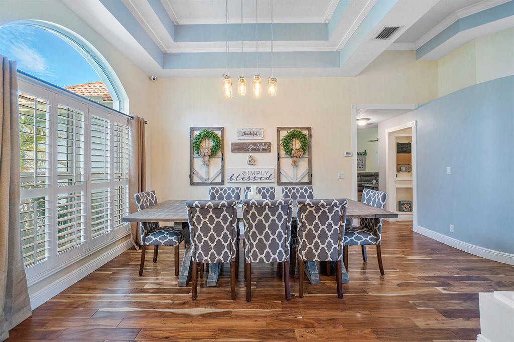 LEGEND LAKE ESTATES - Residential