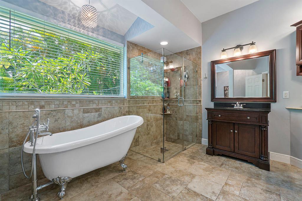 LEGEND LAKE ESTATES - Residential