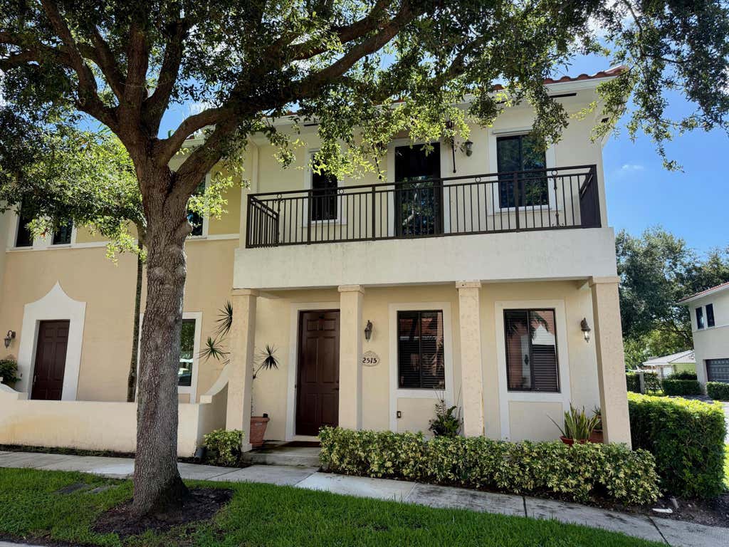 Photo of 2515 Venetian Court, Boynton Beach, FL 33426 (MLS # R11109231)