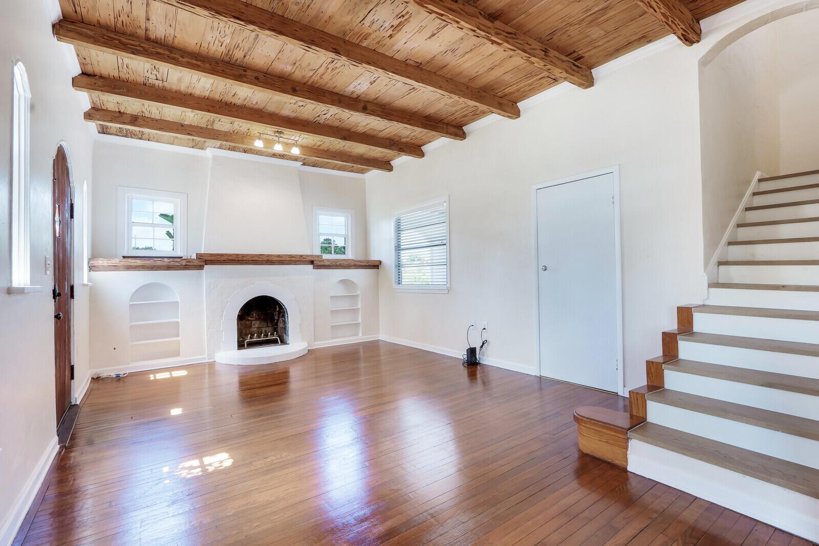 359 Greenbriar Drive Main House