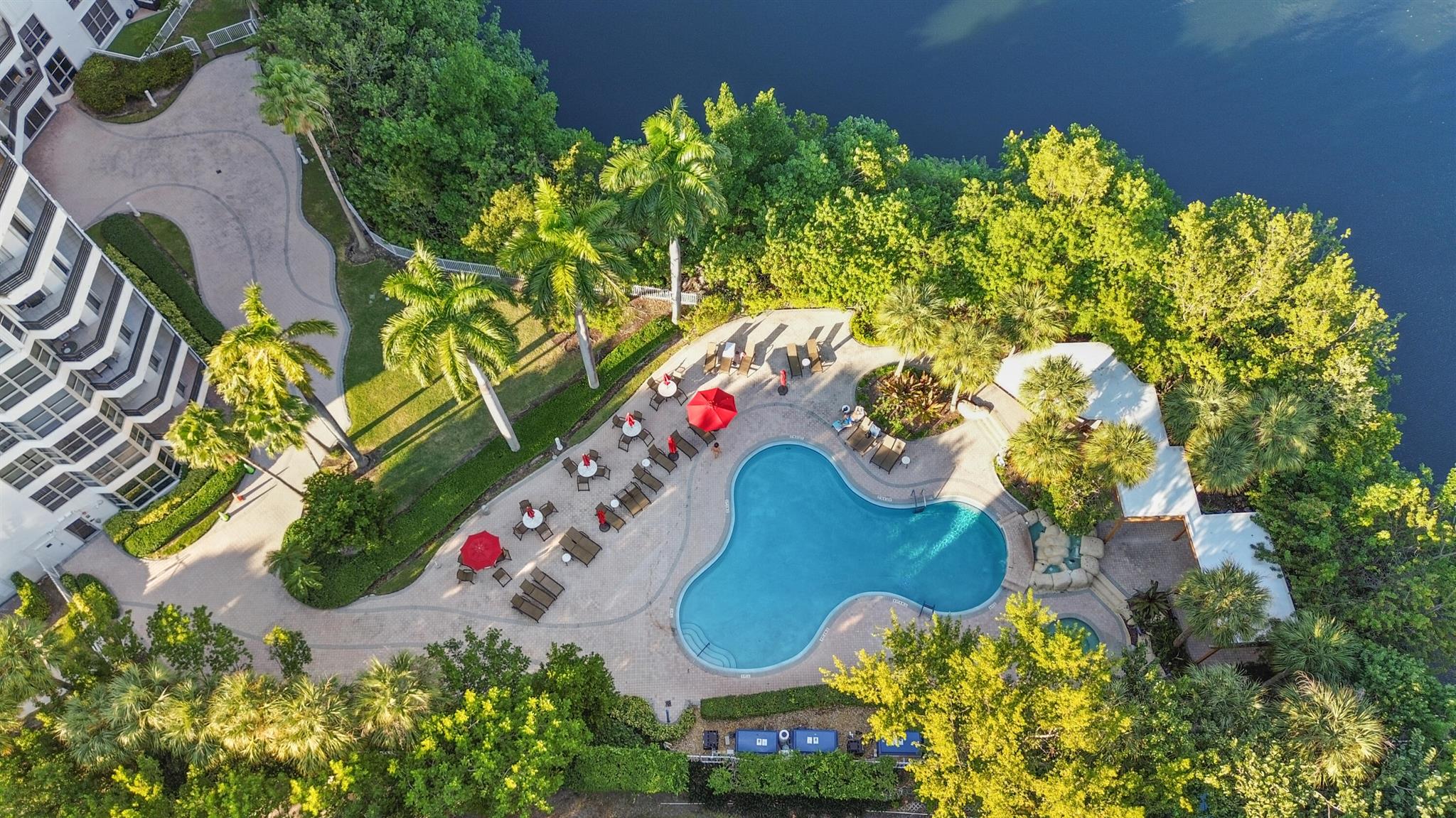 MYSTIC POINTE TOWER 600 C - Residential