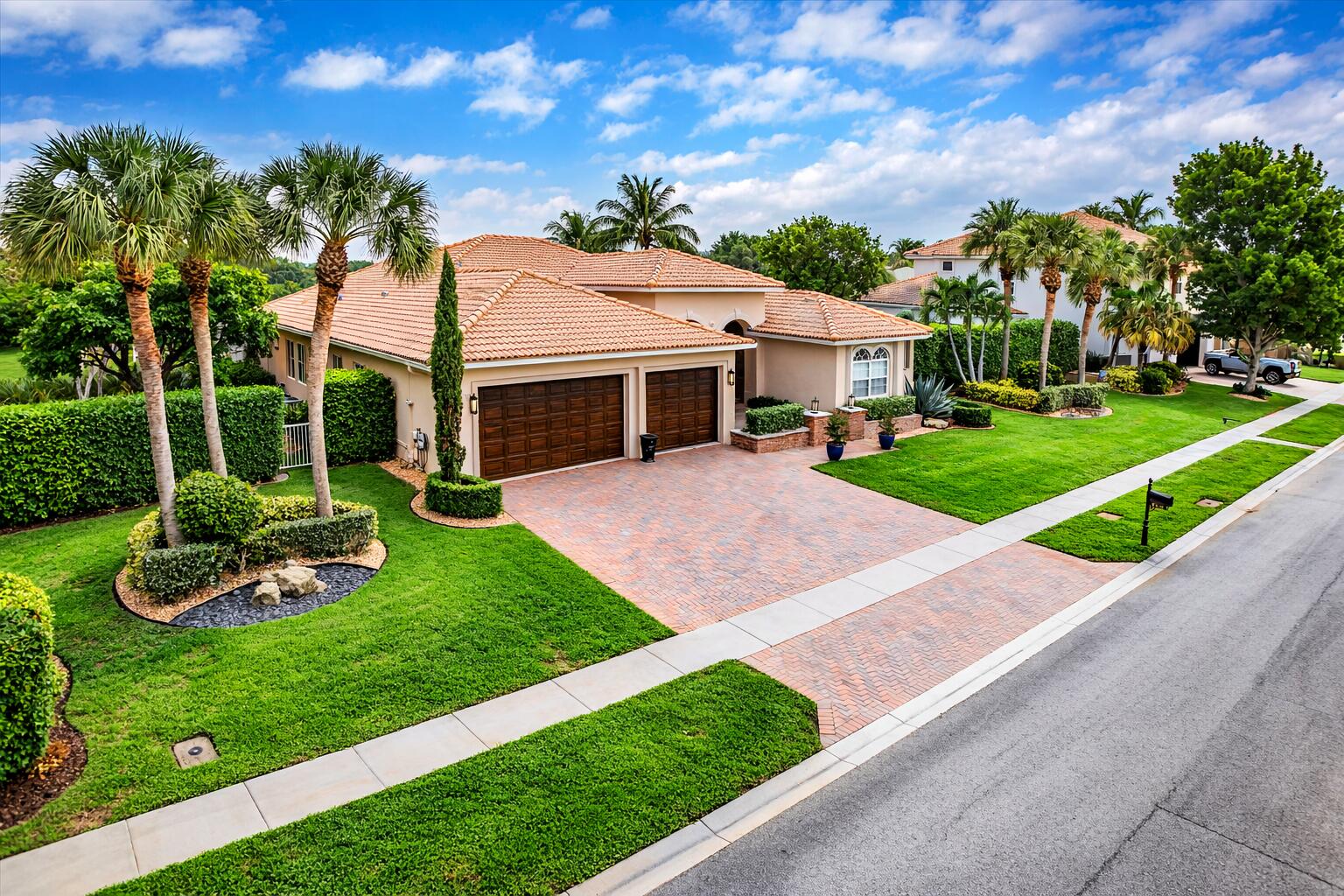 ISLES AT WELLINGTON 7 - Residential