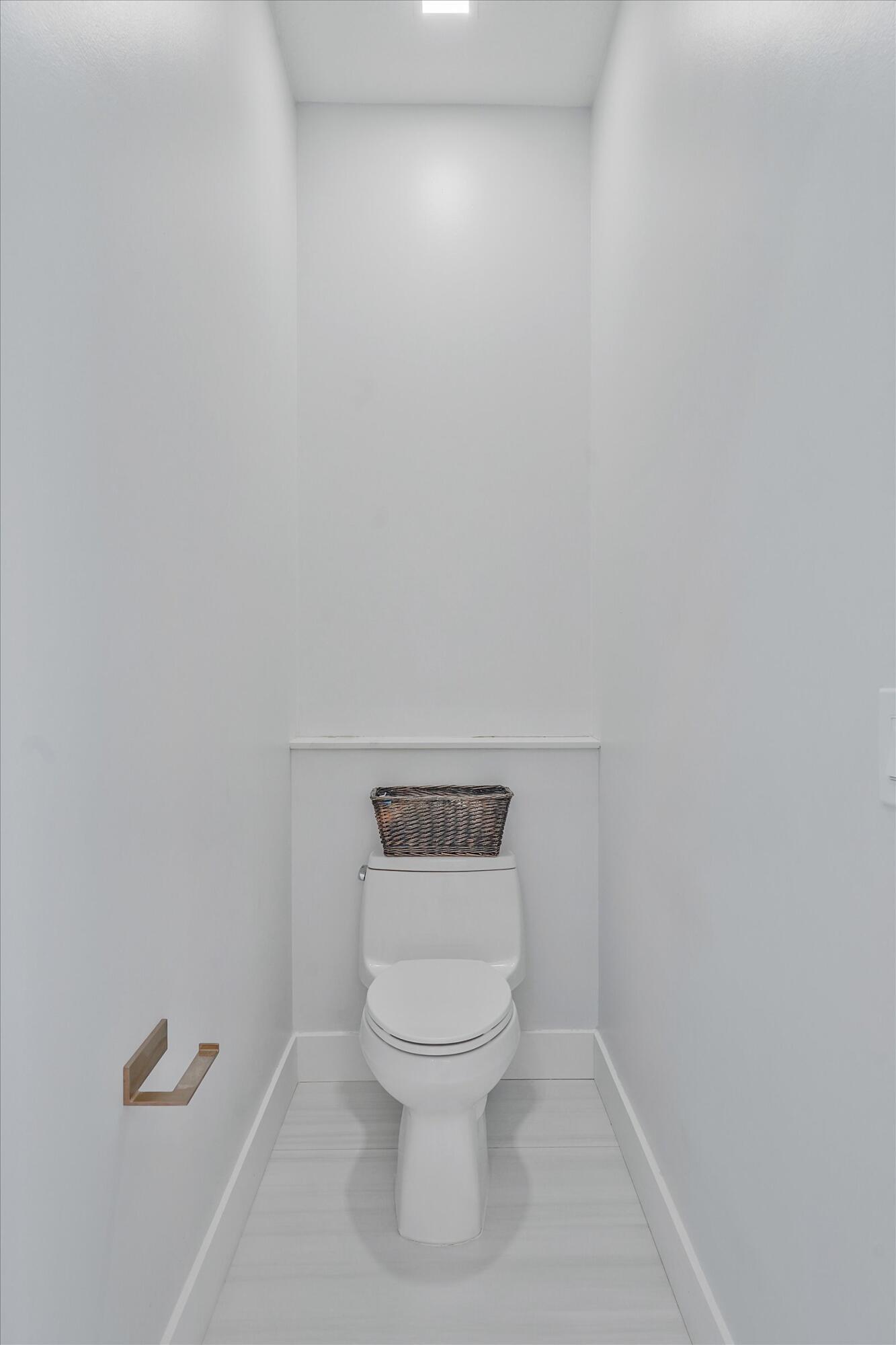 ISLES AT WELLINGTON 7 - Residential