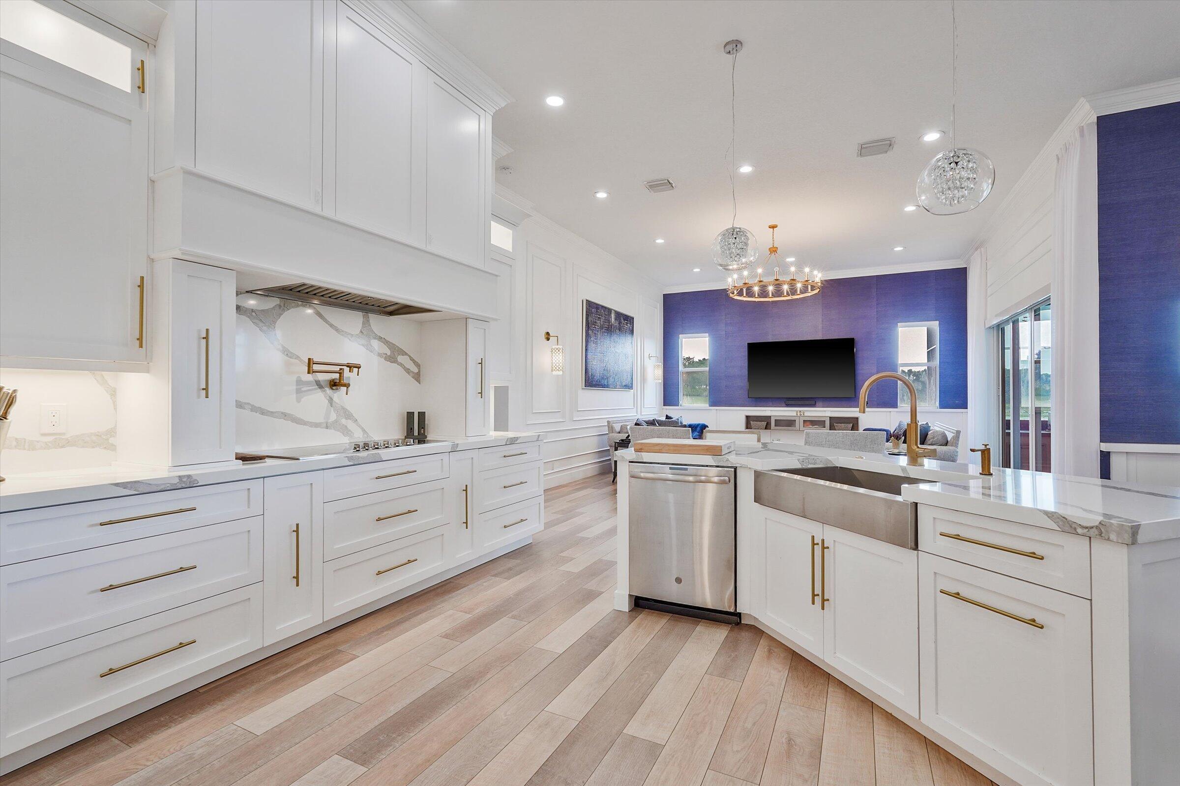 ISLES AT WELLINGTON 7 - Residential