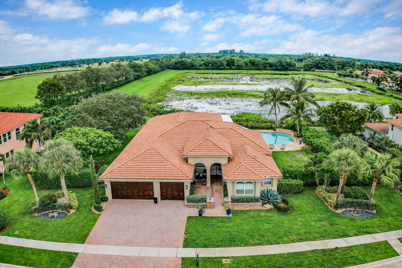 ISLES AT WELLINGTON 7 - Residential