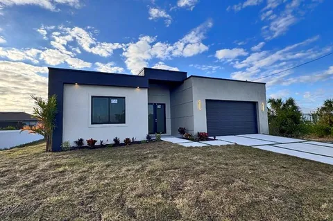 3544 NW 41st Pl, Cape Coral, FL MLS: F10493309