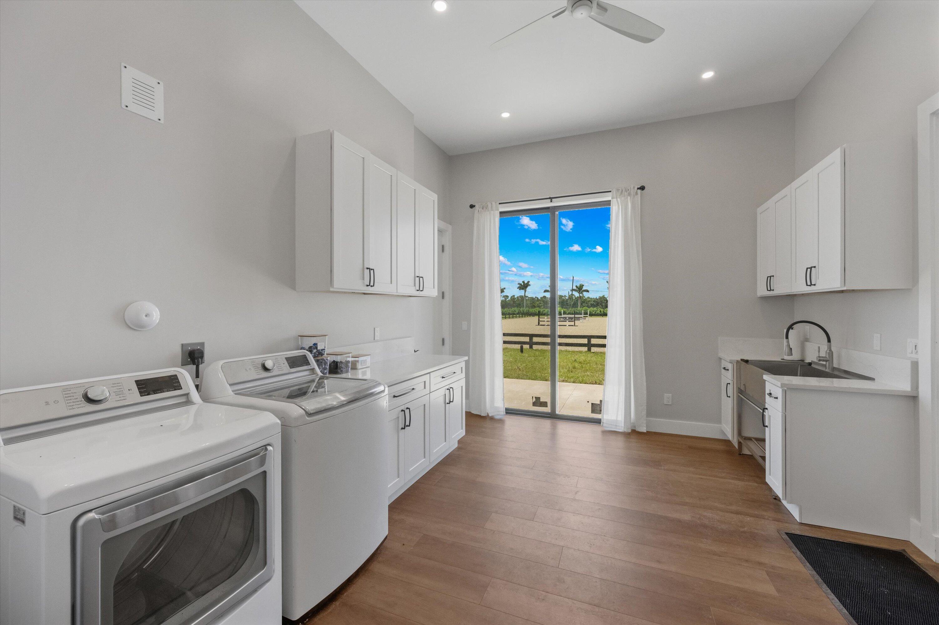 Rustic Ranches - Residential Lease