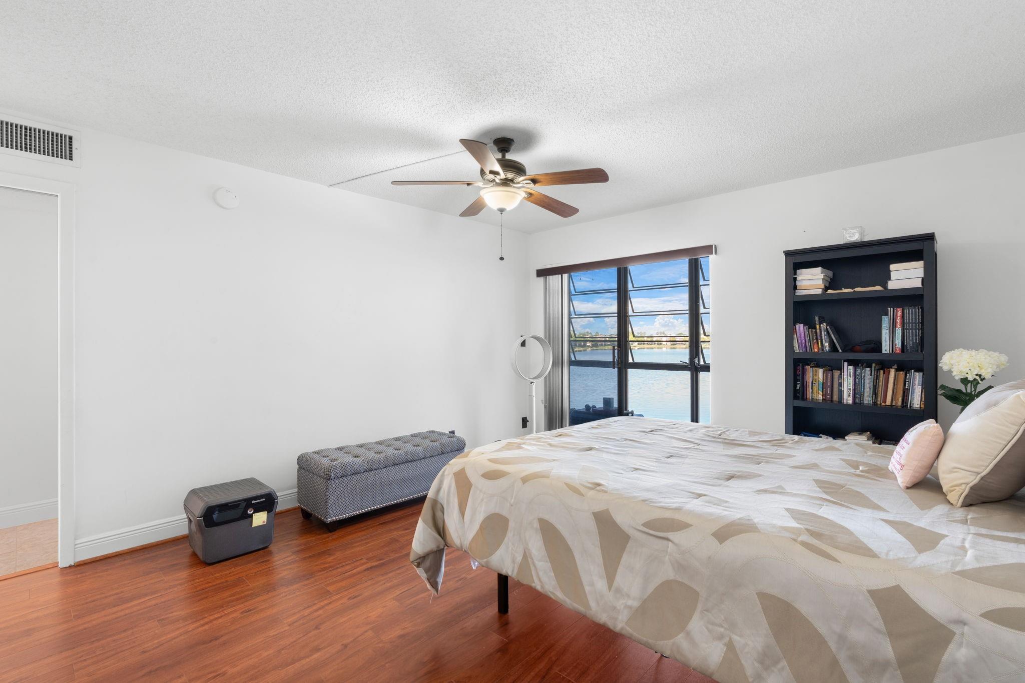 ASHMONT - Residential