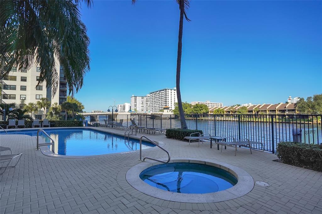 THE POINTE - Residential