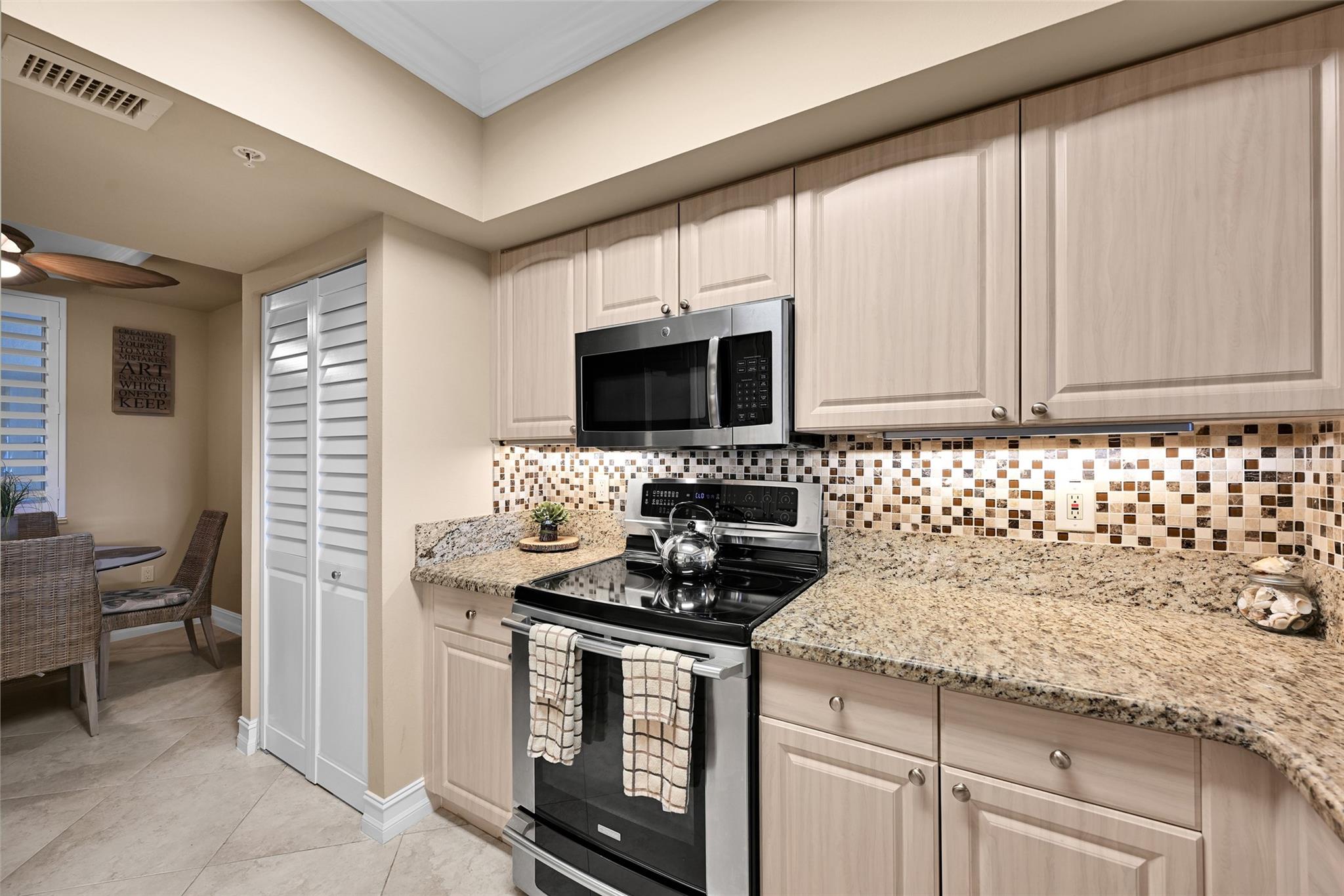 THE POINTE - Residential