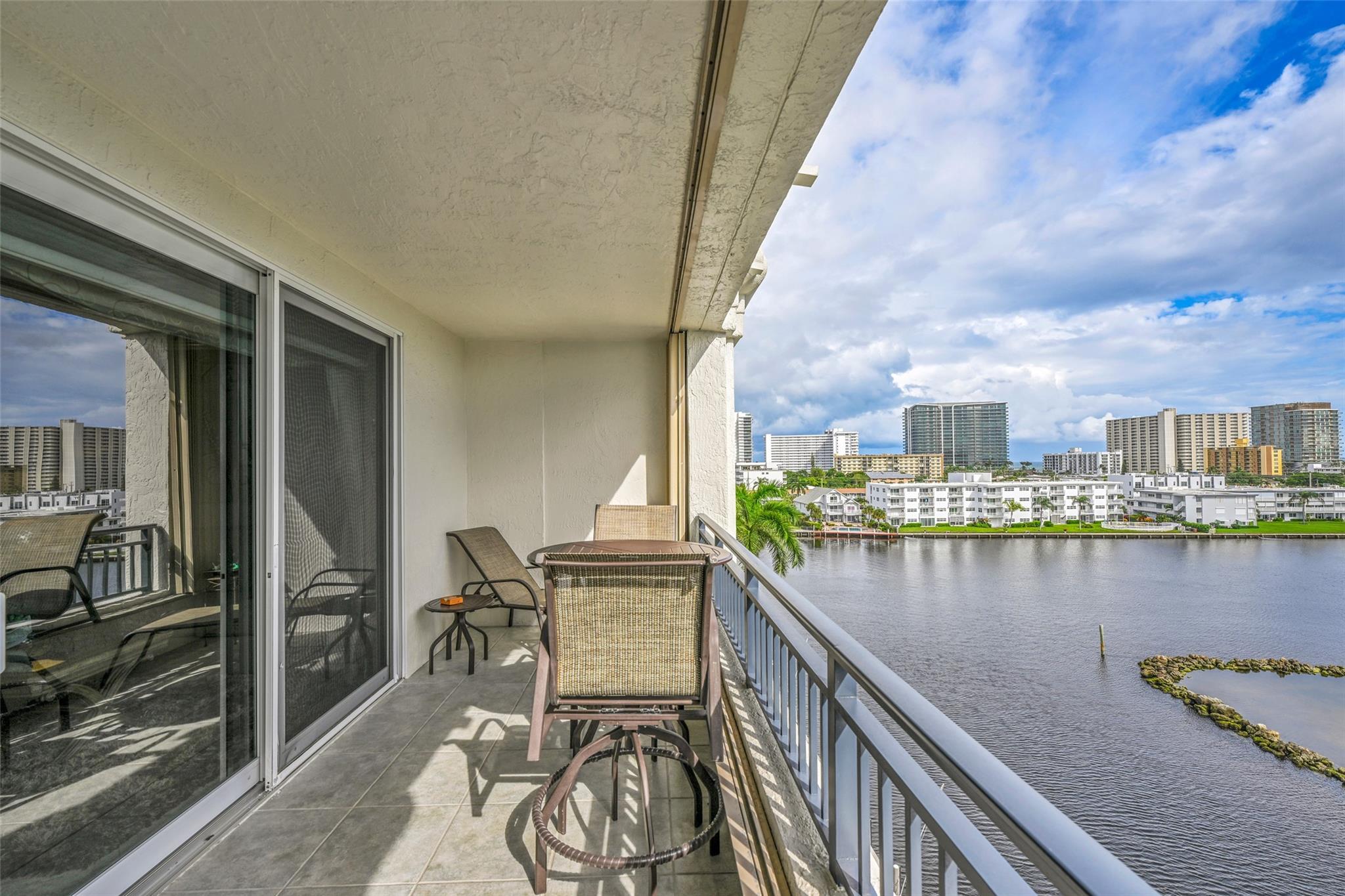 THE POINTE - Residential