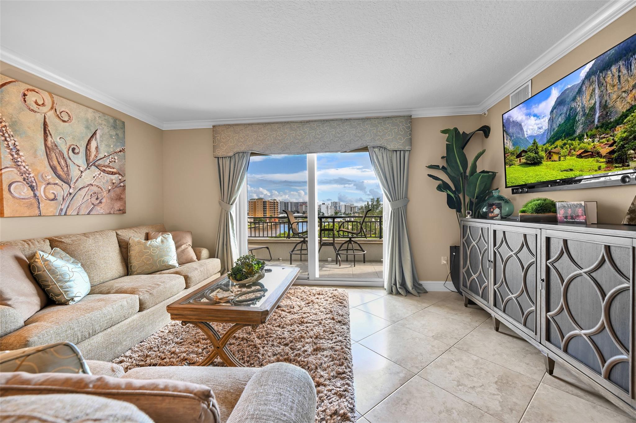 THE POINTE - Residential