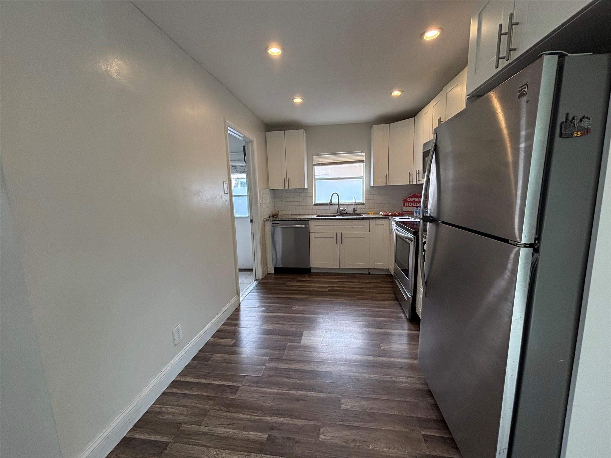 426 SW 79th Ter