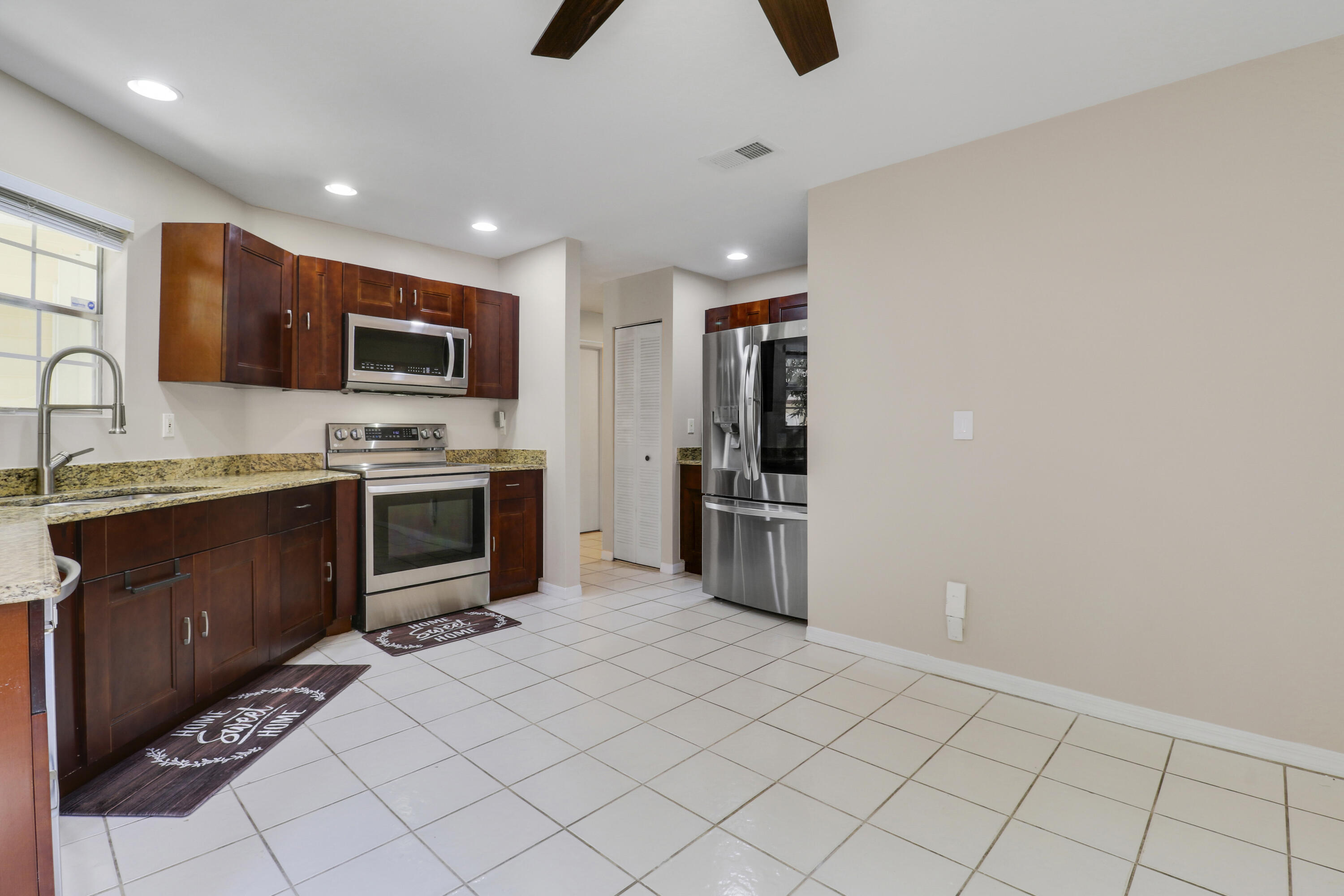 VICTORIA WOODS 2 - Residential