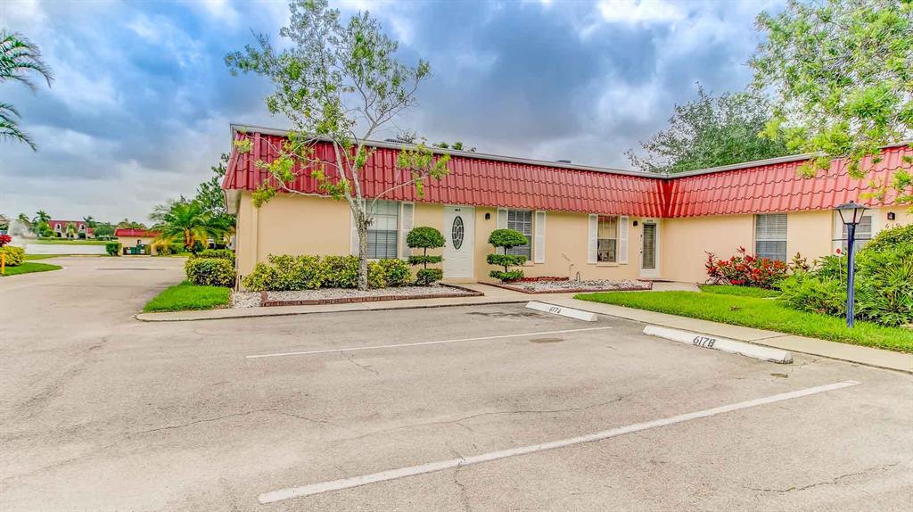 COVERED BRIDGE - Residential
