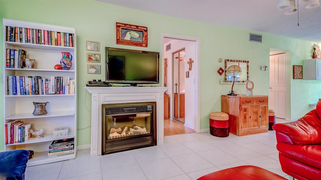 COVERED BRIDGE - Residential