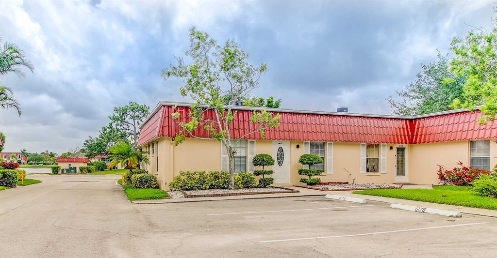 COVERED BRIDGE - Residential